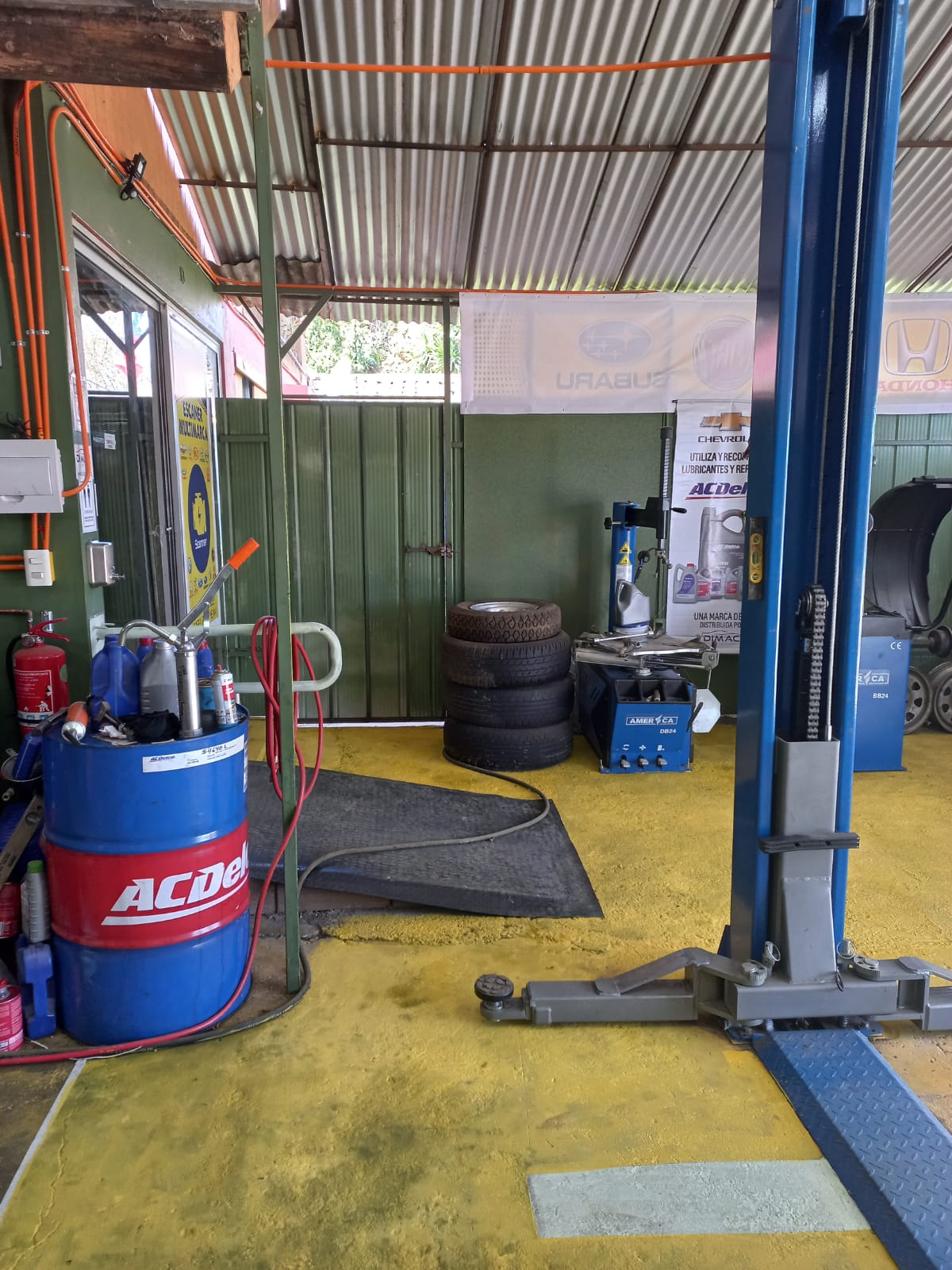 Lubricentro Terrano Sport - Imagen 2